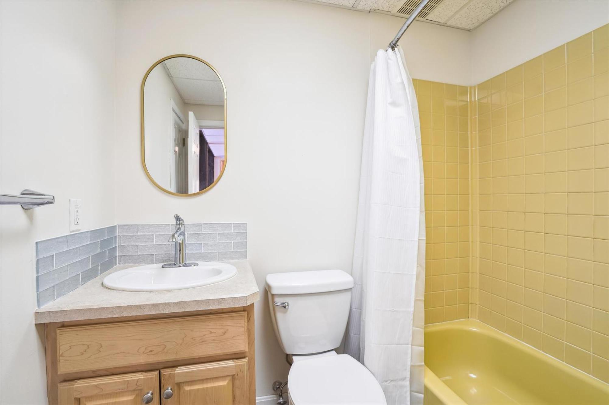 Spacious Northbrook 3 Townhouse Only 2 Miles From Restaurants & Nightlife Килингтън Екстериор снимка